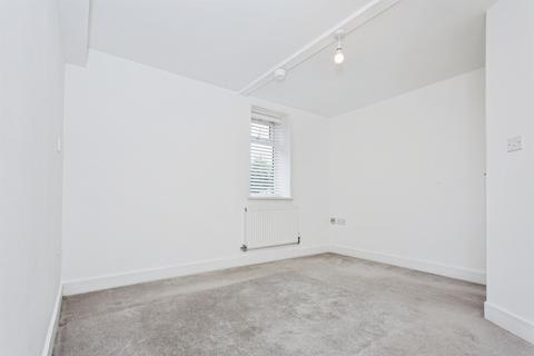 1 bedroom apartment for sale, High Street, Newmarket