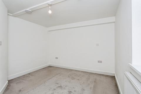1 bedroom apartment for sale, High Street, Newmarket