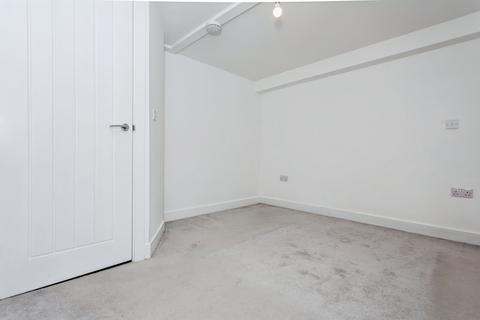 1 bedroom apartment for sale, High Street, Newmarket