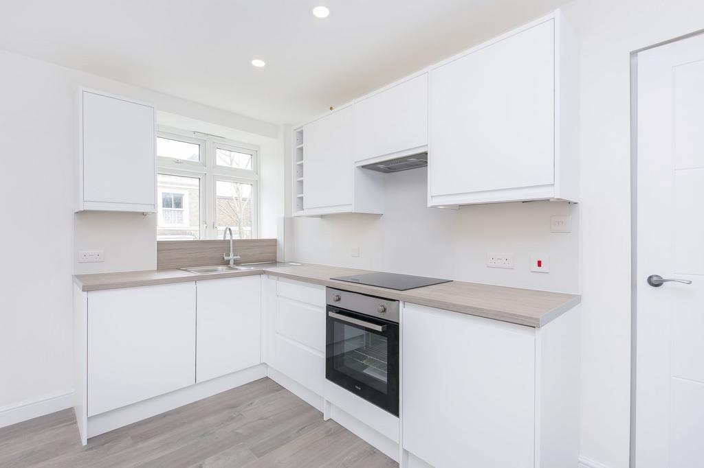 Apartment in London - View 2