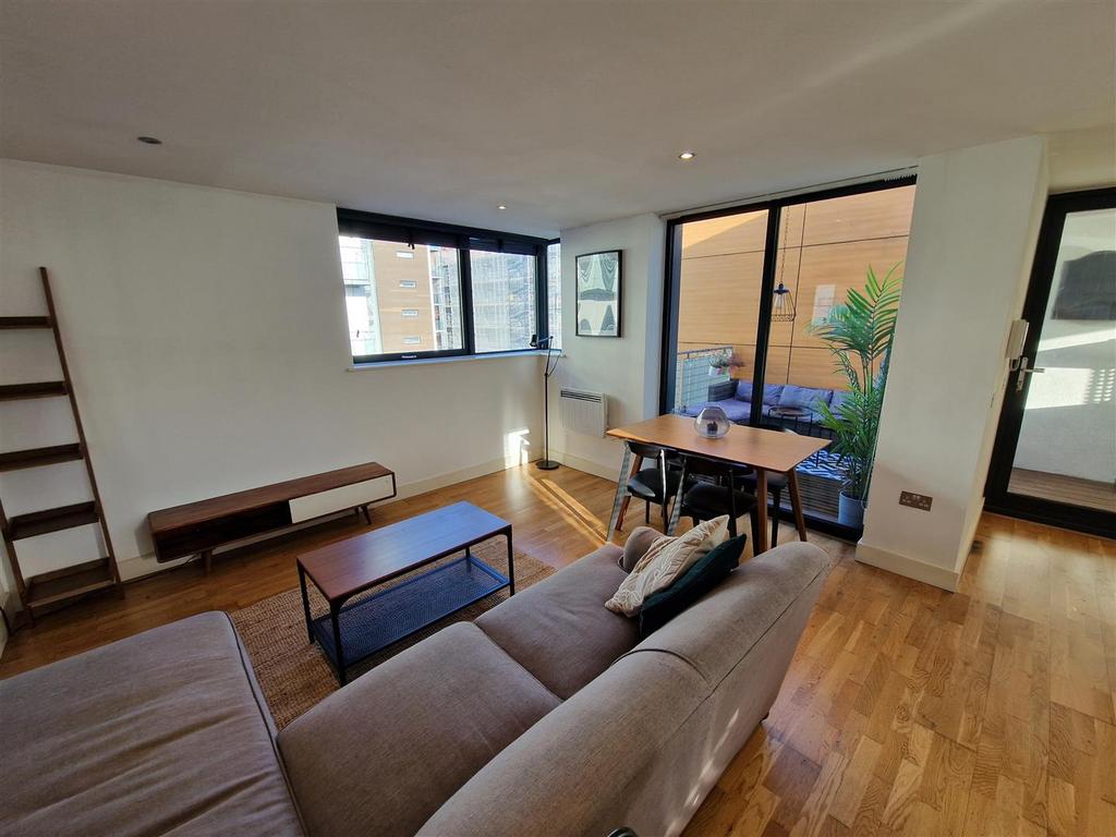House in Manchester, Brunswick, Ardwick - View 4