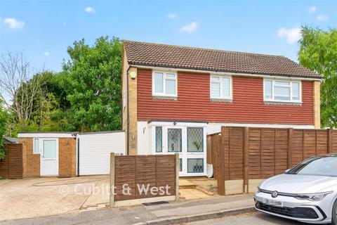 4 bedroom detached house for sale, Clements Mead, Leatherhead KT22