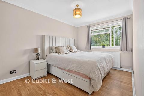 4 bedroom detached house for sale, Clements Mead, Leatherhead KT22