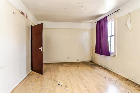 2 bedroom terraced house for sale, Malpas Road, London, SE4