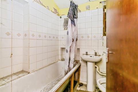 2 bedroom terraced house for sale, Malpas Road, London, SE4