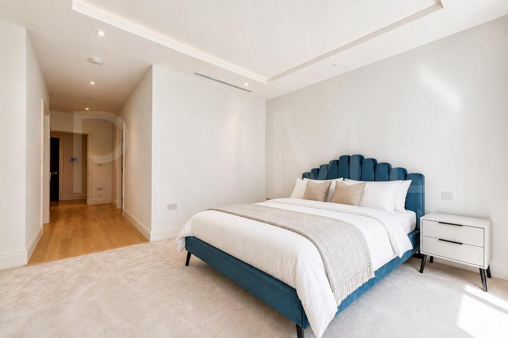 Apartment in Westminster - More