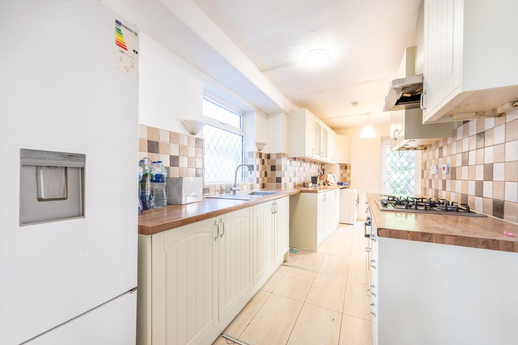House in London - View 4
