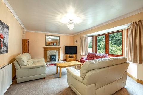 3 bedroom detached bungalow for sale, 21, Shawpark Crescent, Selkirk TD7 4EX
