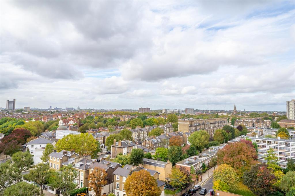 Apartment in Maida Vale - View 3