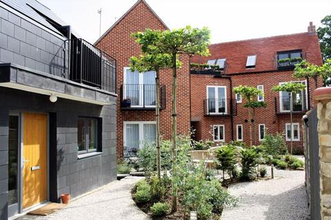 2 bedroom flat for sale, Whitehound, Thame OX9