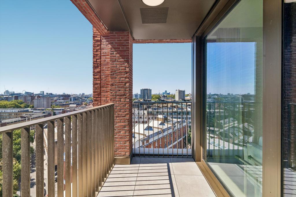Apartment in London - More