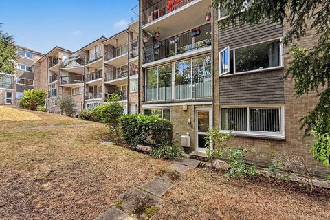 1 bedroom flat for sale, Winchester