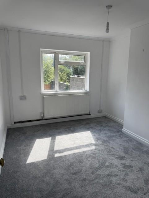 House in Upper Tumble - View 5