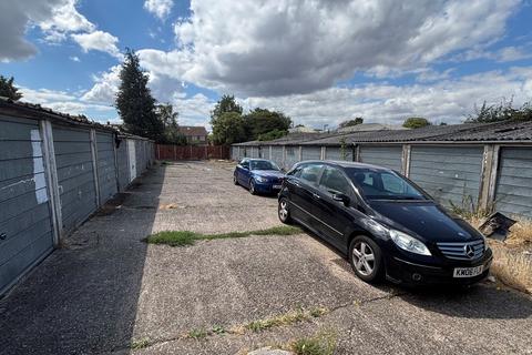Land for sale, Garage Compound at Gosling Road, Berkshire, SL3 7TN
