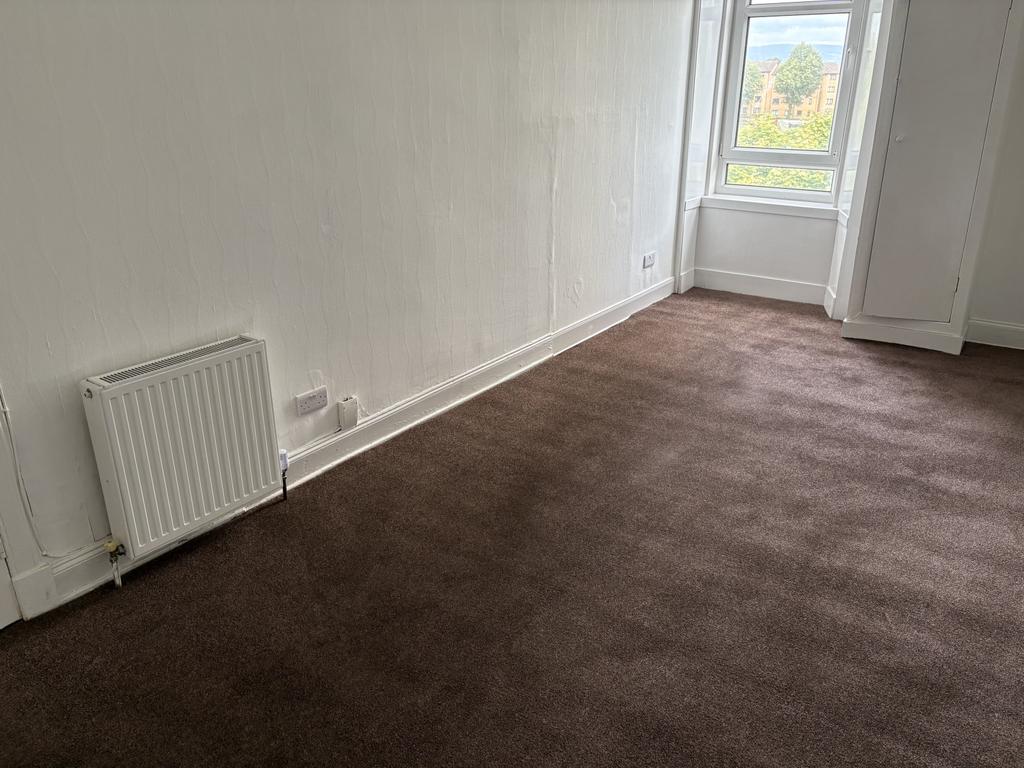 Apartment in Paisley - View 5