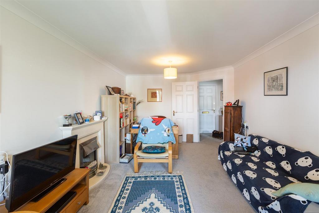 Apartment in Swansea - View 4