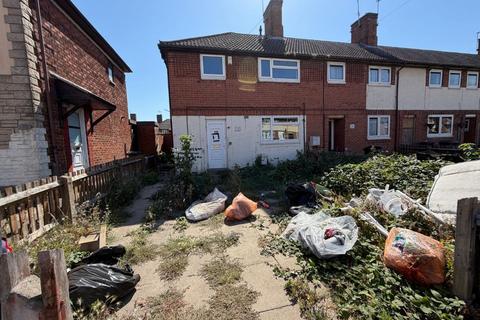 2 bedroom townhouse for sale, 20 Aneford Road, Northfields, Leicester, LE4 9BA