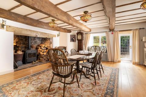 4 bedroom farm house for sale, Llantrisant Road, Groesfaen, RCT, CF72 8NJ