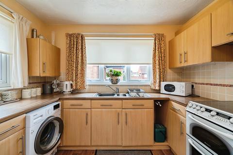 2 bedroom detached bungalow for sale, Churchfield Green, Norwich