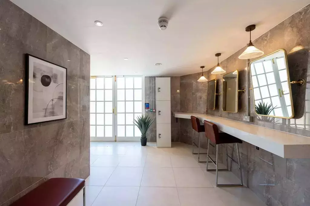 House in Barnet - View 4