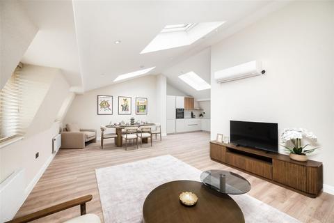 3 bedroom flat to rent, THE REDCLIFFE, REDCLIFFE ROAD, London, SW10