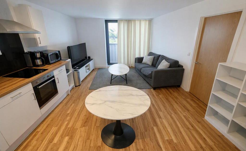 Apartment in Manchester - View 2