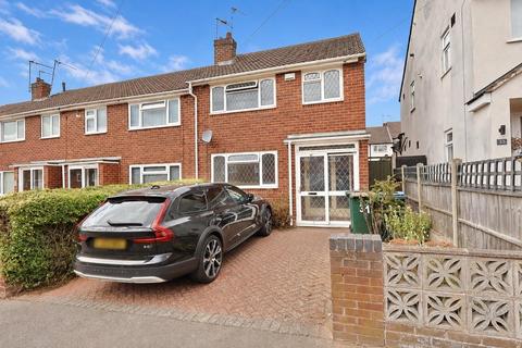 3 bedroom end of terrace house to rent, Wendover Rise, Coventry CV5