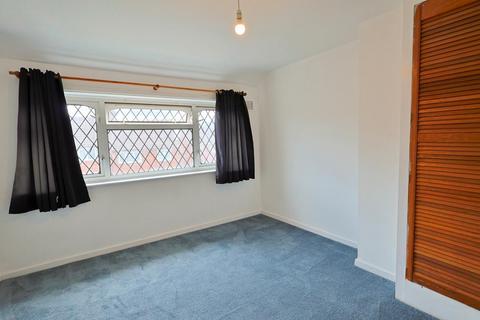 3 bedroom end of terrace house to rent, Wendover Rise, Coventry CV5