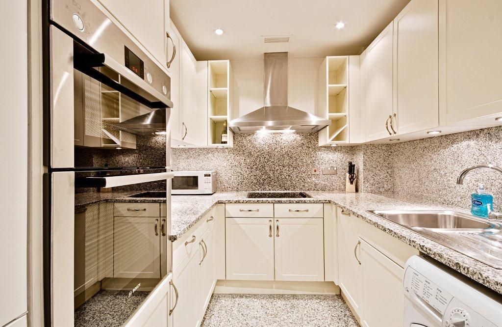 Apartment in Westminster - View 2