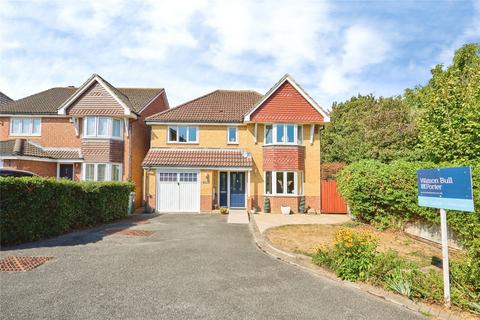 4 bedroom detached house for sale, Redwood Close, Newport, Isle of Wight, PO30