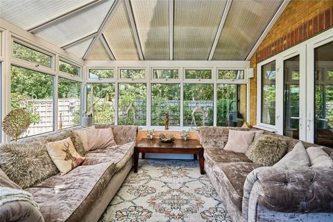 4 bedroom detached house for sale, Redwood Close, Newport, Isle of Wight, PO30