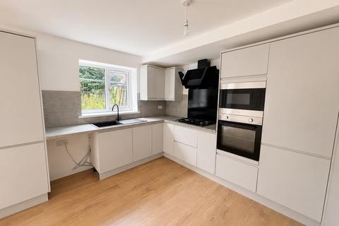 5 bedroom semi-detached house for sale, The Moorfield, Bradford Road, Clayton, Bradford