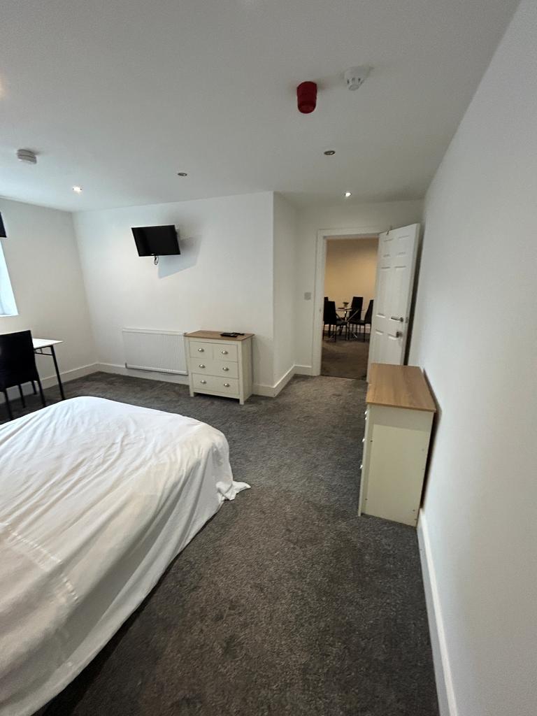 Apartment in Lytham St Annes, St Annes - More