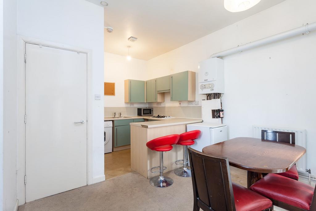 Apartment in Camden - View 2