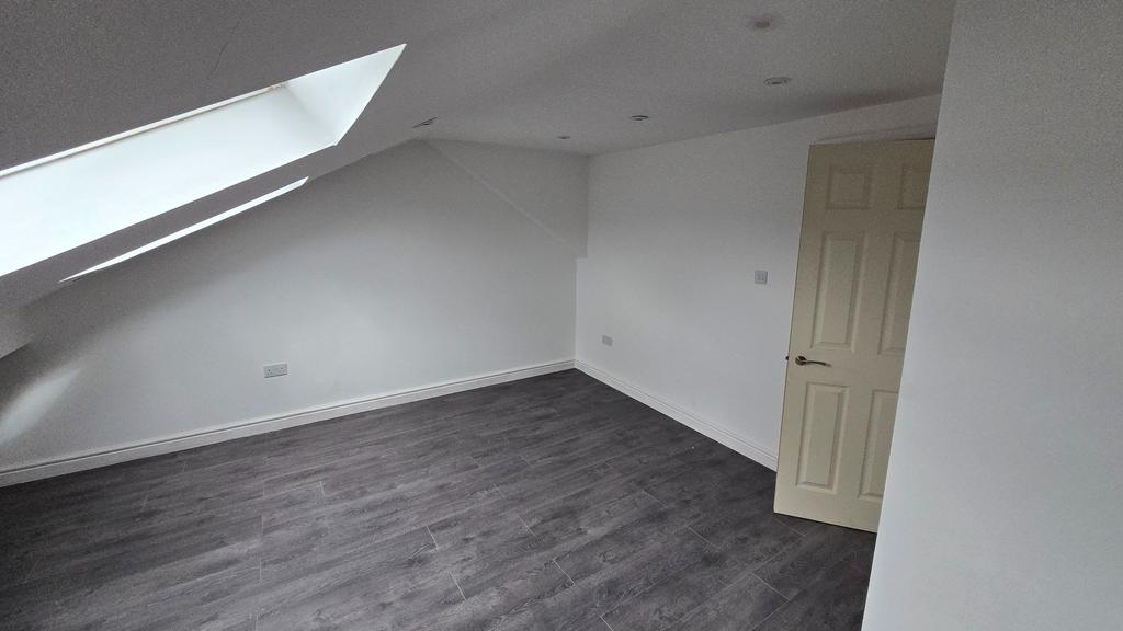House in Manchester, Greater Manchester - View 4