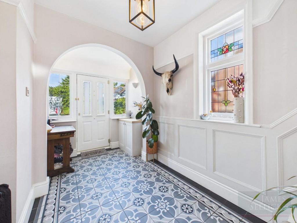 House in Leicester, Knighton - View 3