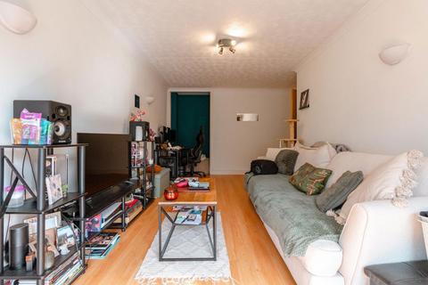 1 bedroom flat to rent, New Hunting Court, Peterborough, PE3 6EW
