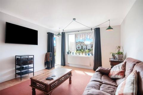2 bedroom flat for sale, Balcarres Avenue, Kelvindale, Glasgow, G12