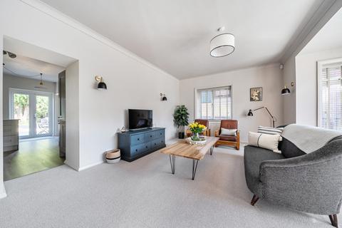 4 bedroom detached bungalow for sale, High Street, Handcross, RH17