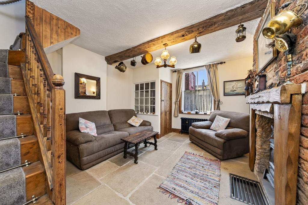 House in Wakefield, West Yorkshire - View 2