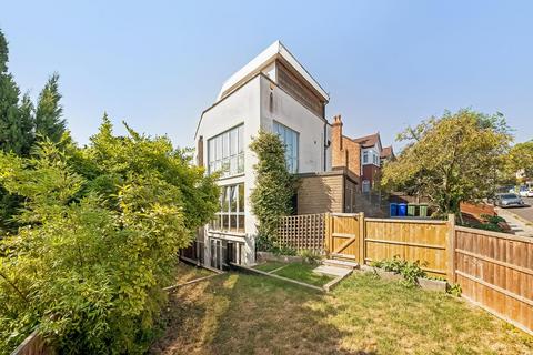 2 bedroom flat for sale, Underhill Road, East Dulwich, London, SE22