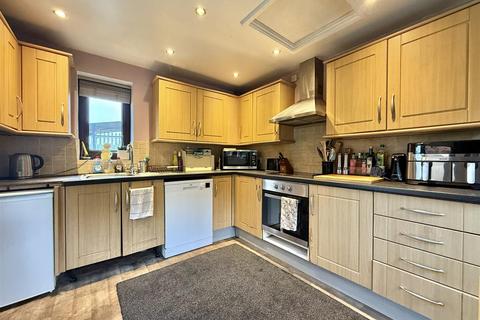 3 bedroom semi-detached house for sale, Hereford HR1