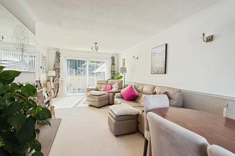 undefined, Woodhouse Drive, Stroud
