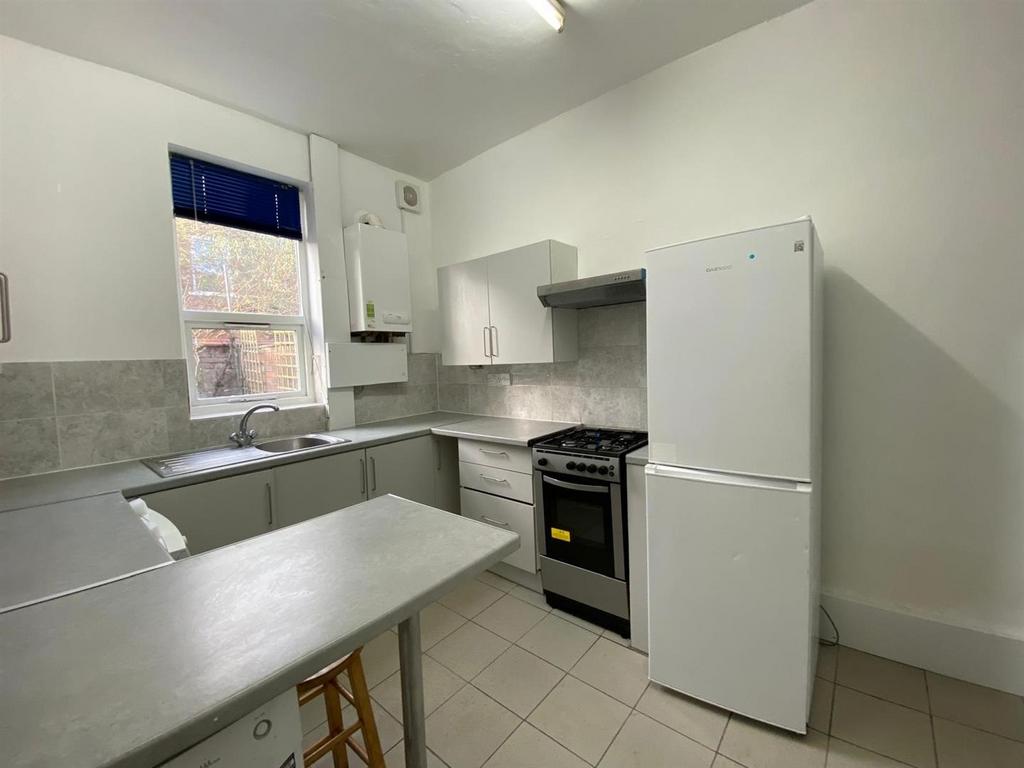 House in Whalley Range - View 4