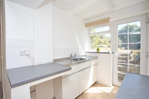 1 bedroom flat for sale, Albert Road, Dover, Kent, CT16