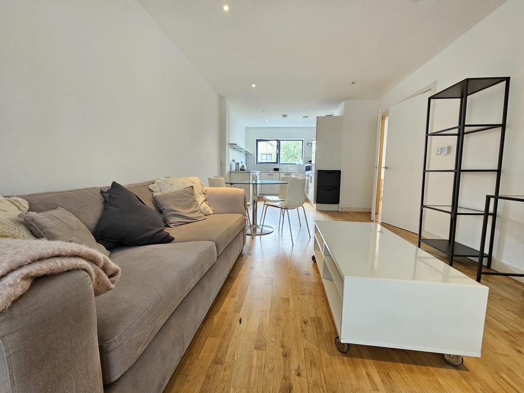 Apartment in London - View 4