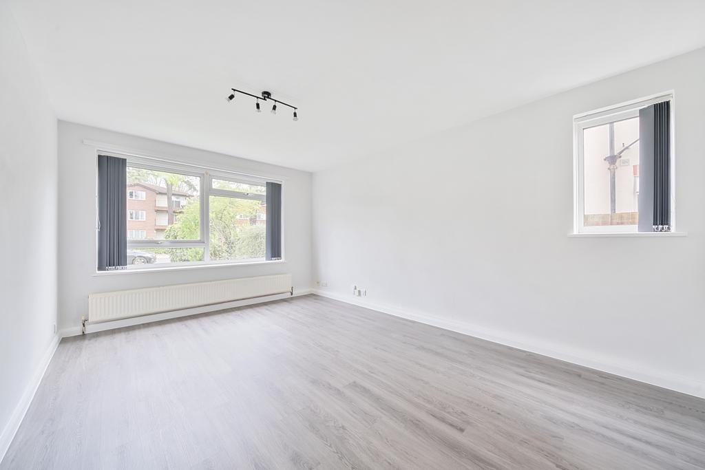 Apartment in Beckenham - View 4