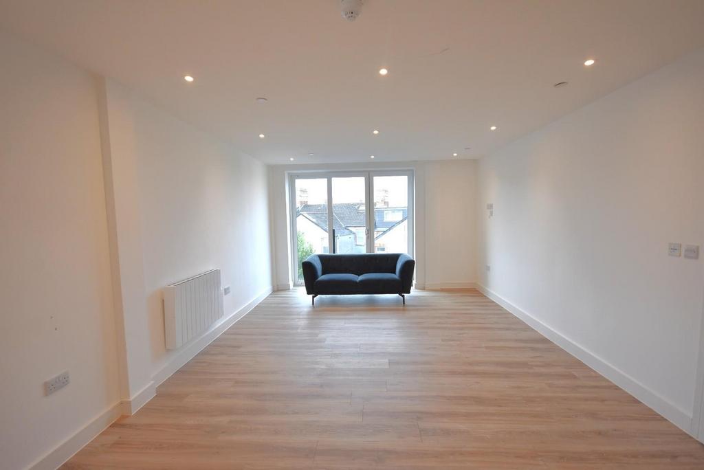 Apartment in Penarth, Vale of Glamorgan - View 3
