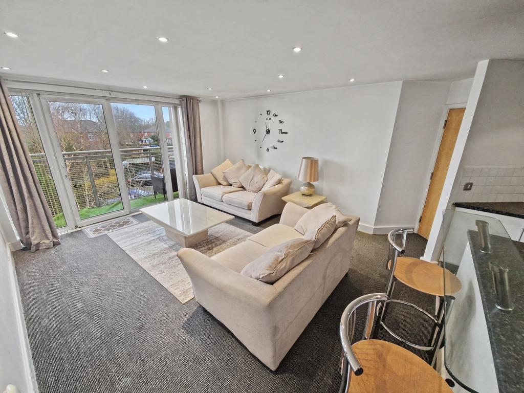Apartment in Manchester - View 5