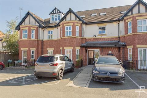 2 bedroom apartment to rent, Wigan Road, Wigan WN4